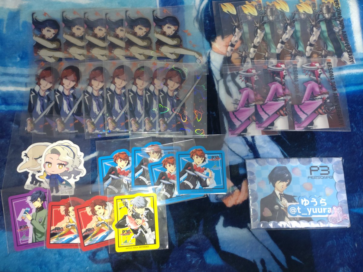 t_yuura's tweet photo. ペルソナ 30th 交換 シーパラ
譲
クリアカード ポスカ ステッカー
異聞録 罪 罰 P3PW 望月 P1主☆ P5X主☆ 他 写真のもの

求
同異種P3男or定価+送料(ポスカ各100円)
友人分:アルセーヌ
☆は交換のみ
譲渡:罪は罰とセット,P3主の交換含む場合罪のみ可
異種交換はものにより

6日現地手渡/郵送 https://t.co/FUhwHBvQ8r