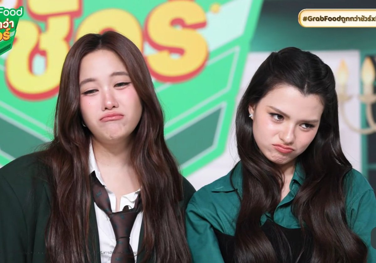 yiliethFBPFK's tweet photo. Alguien sabe por q en las tendencias ya no se ve tanto apoyo de Tailandia ? Alguna q tenga conocimiento de lo q ha pasado ?

GRABFOOD X FREENBECKY
#GrabFoodถูกกว่าชัวร์xFreenBecky https://t.co/AisAgSXdjY