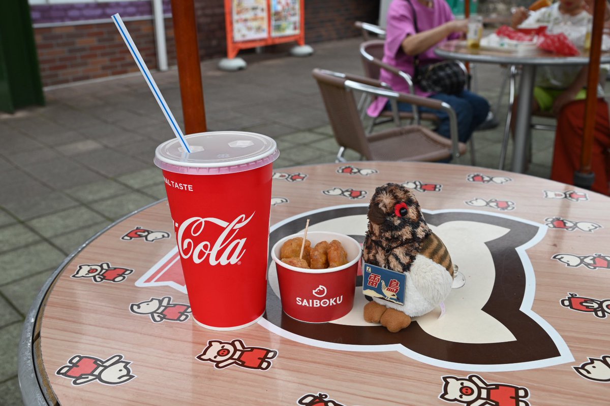 banetsu180's tweet photo. サイボクカフェテリア
ハムナゲットとメガドリンク(ジンジャーエール)を
#サイボク
#サイボクカフェテリア https://t.co/YIMIOCGg9R