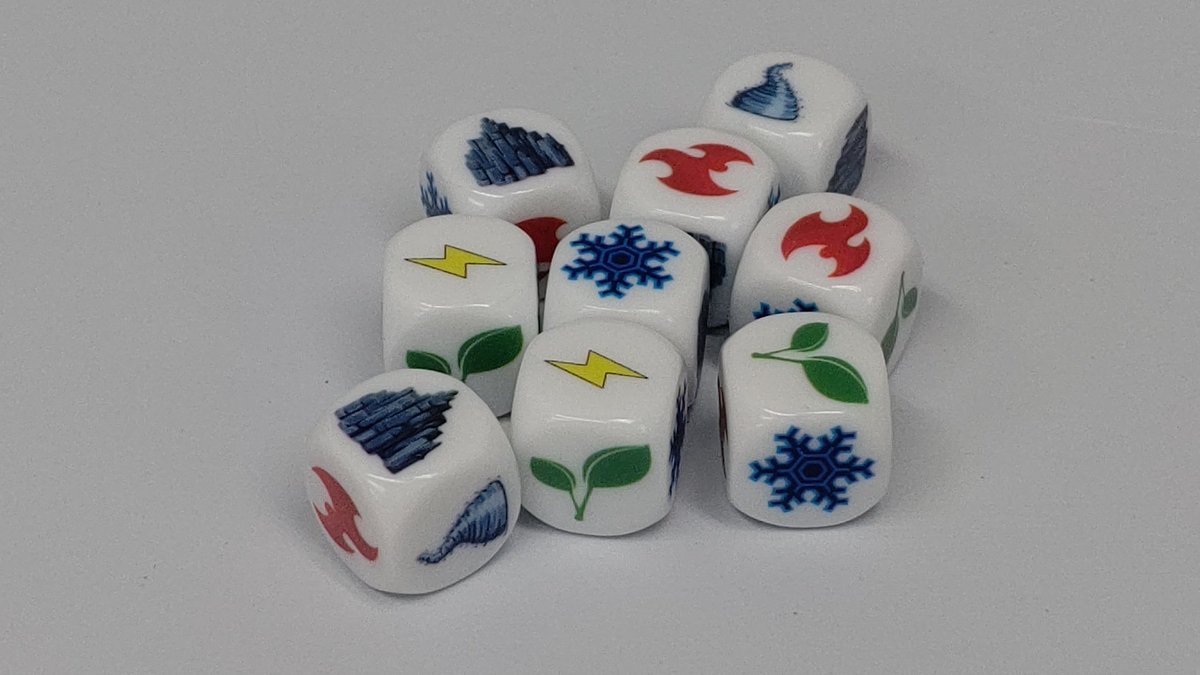 Bipolar_SF's tweet photo. ブース的にメインはぼどじお。
ということで、サイコロ印刷できるようになったのでサンプルを持って行きます。
出展者でご興味ある方に差し上げます。

一般来場の方でご希望あれば、ゲームご購入の方にプレゼントします。

新作、バラの庭師をよろしく！
#ボドゲフリマ16三宮
なんぼ06にて！ https://t.co/P5za6WoguK