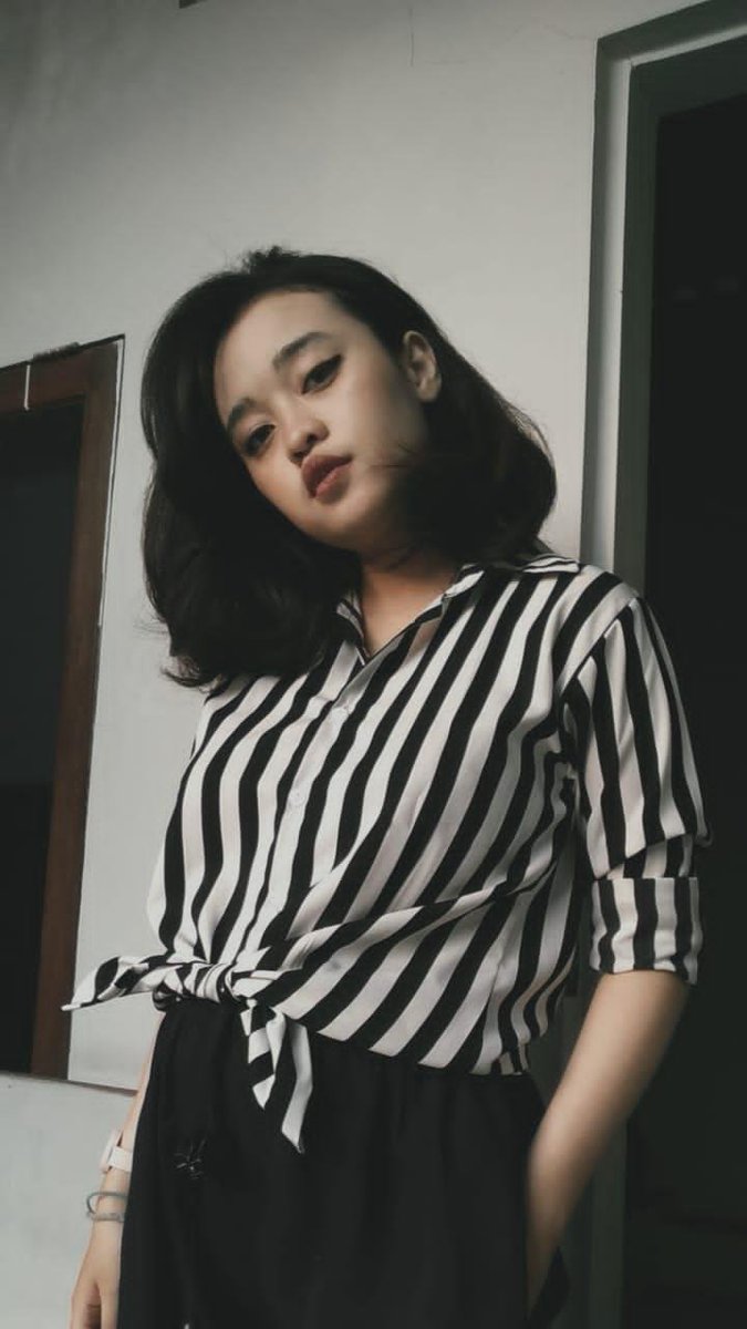 tkbratcoded's tweet photo. Hidupku dalam 4 babak;
✦Single. 
✦Hamil muda. 
✦Anak 1.
✦Anak 2. https://t.co/49j1hsmzau