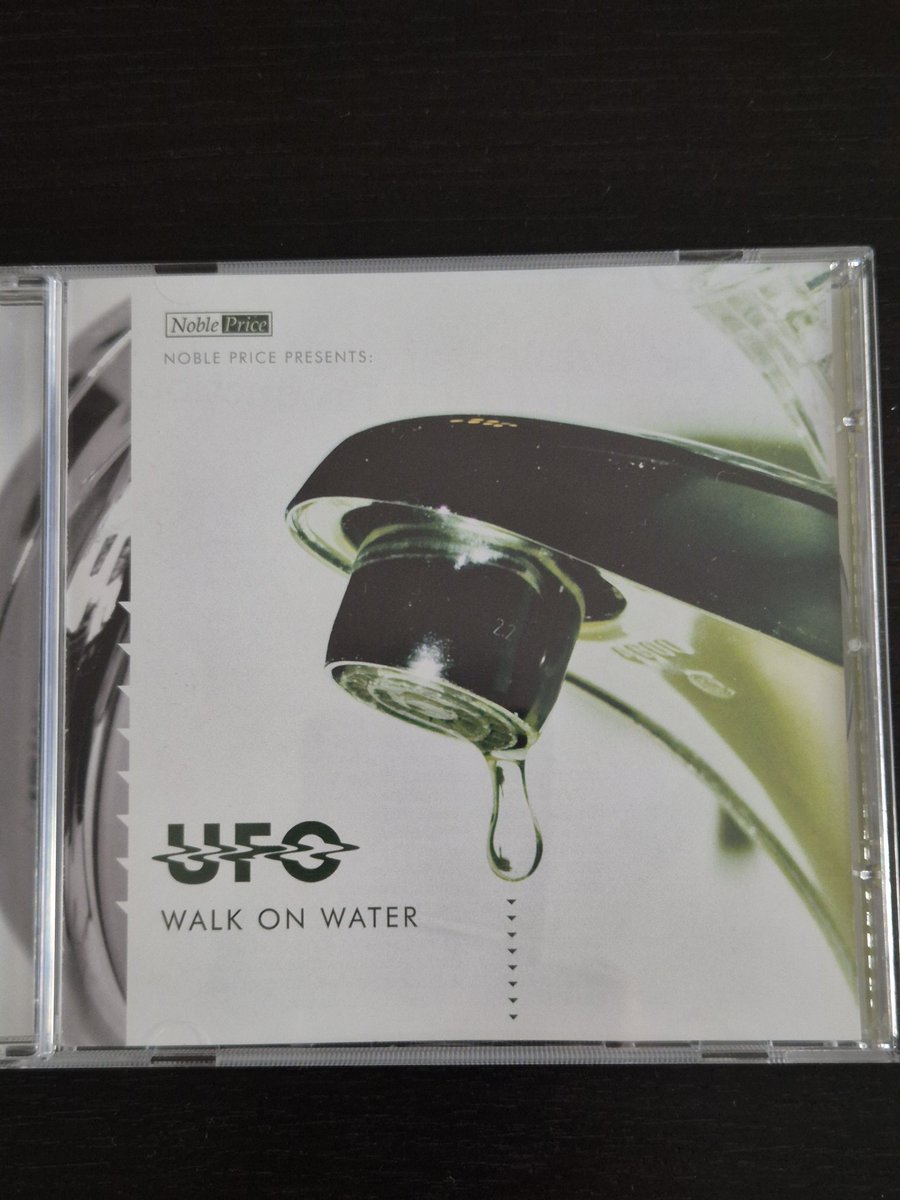 BubenikKarel's tweet photo. I bought this album at a second-hand music shop today.
UFO - Walk on Water (1995)
This release has a different album cover.The album contains five bonus tracks.
#NowPlaying #UFOband https://t.co/FVvdzhxevy
