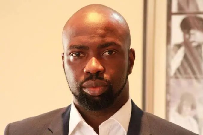 IU_Wakilii's tweet photo. My Chief, I agree with everything you said here, but what I find surprising is that this is the exact same thing that happened between the Kaduna State Government and Mr. Audu Maikori during the administration of Mallam Nasir El-Rufai, yet many of you same people are still using that incident to call Mallam all sorts of names today.

In fact, what makes Audu’s case even more serious is that Kaduna at the time was far more volatile than the area where Nasboi is currently.

But Audu is right and Nasboi is wrong, you people will end up using your own mouths to vindicate Mallam Nasir El-Rufai.