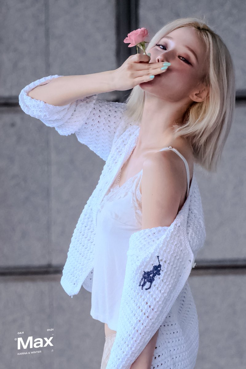 wwwwwan12's tweet photo. 260605 KBS 퇴근

#aespa #æspa #에스파 #エスパ
#ウィンター #WINTER #민정 #金旼炡 #윈터 #冬子 https://t.co/Lfbqek6poS