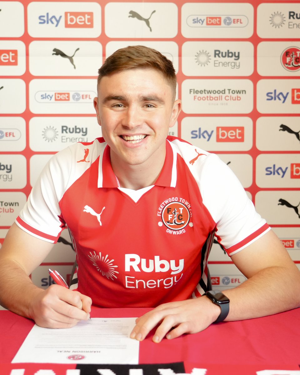 ftfc's tweet photo. Fleetwood Town are delighted to announce that Harrison Neal has signed a new two-year contract, keeping the midfielder at the club until the summer of 2028. 

For all the details 🔗 https://t.co/iwNidzRCJx https://t.co/AKAH3k2NP6