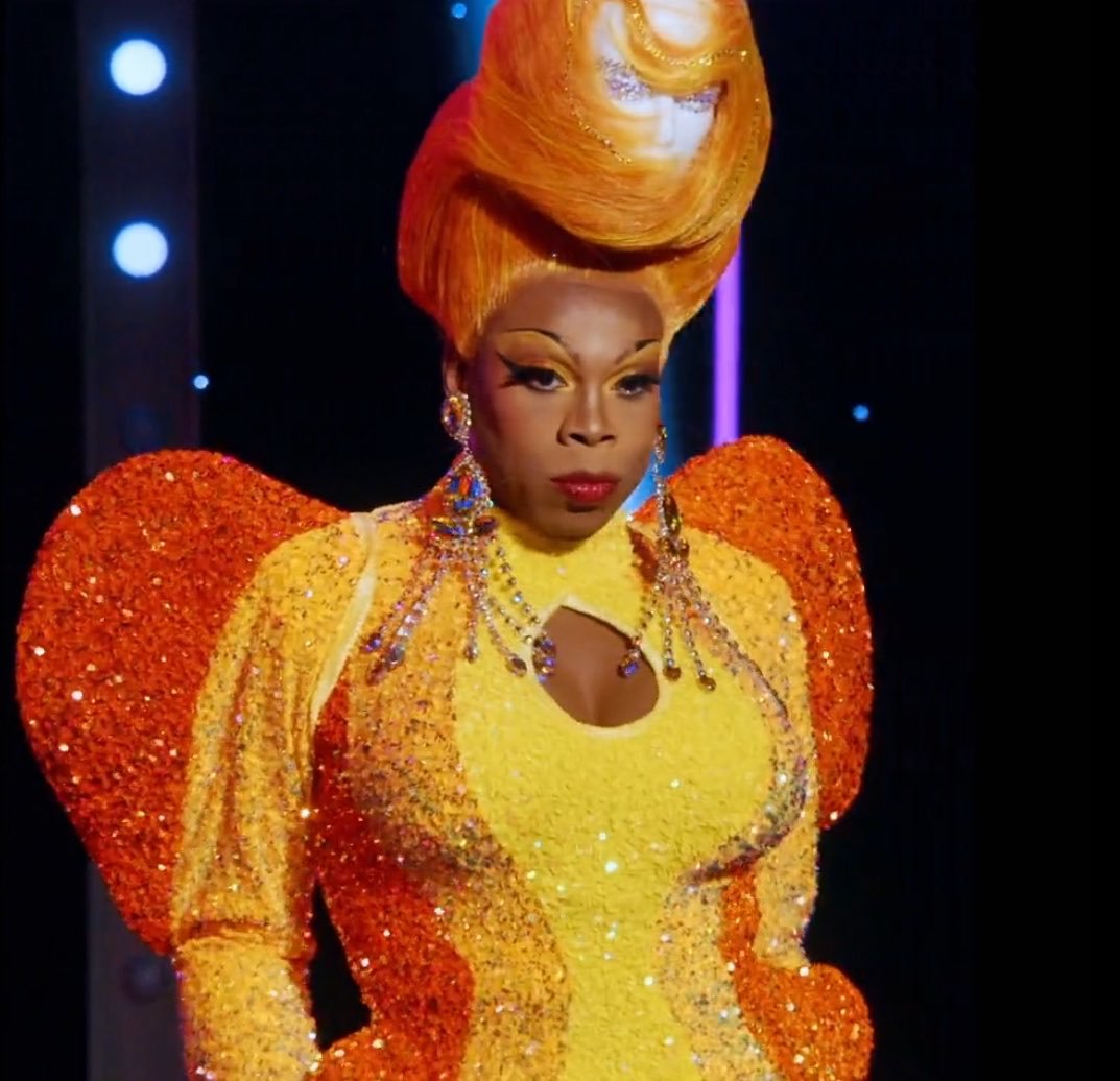 MIBHive's tweet photo. Mutha!! she absolutely deserved that top 2 loved seeing @VivaciousNYC back on #DragRace again https://t.co/fWJlwhsKFJ