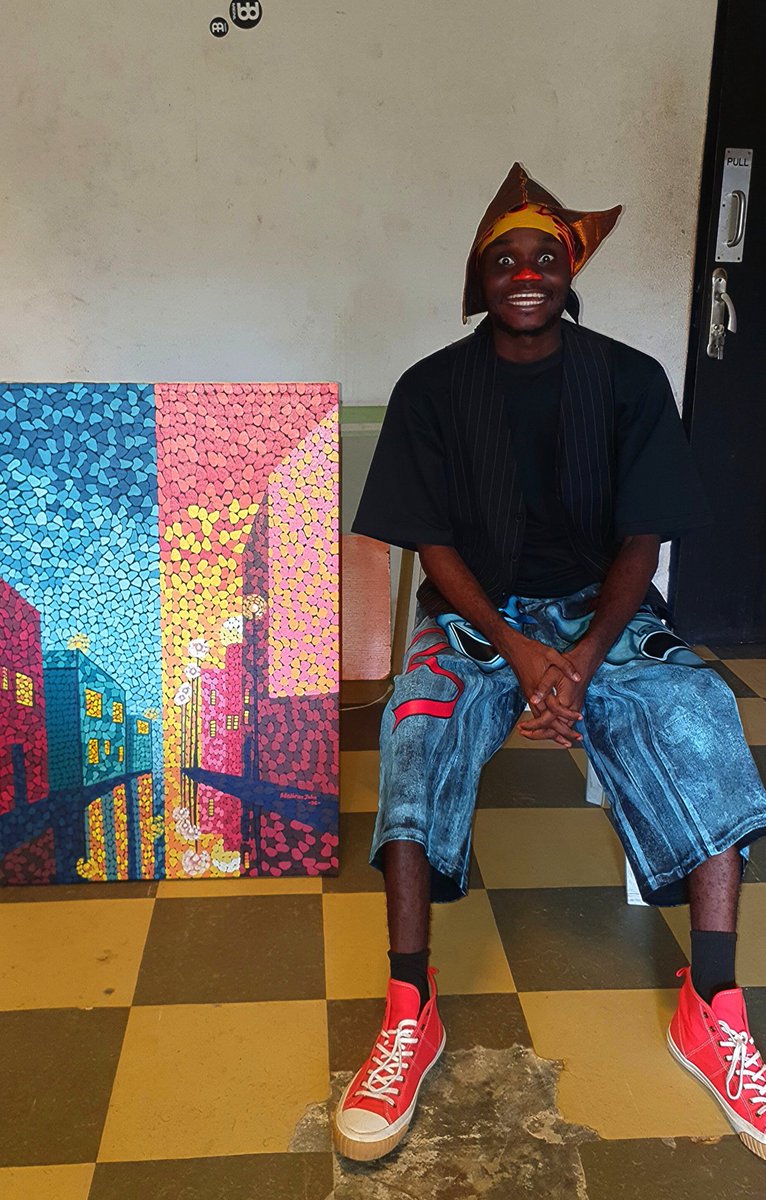 DakKlown's tweet photo. Living in my art #art #artist #artistofx #painting #custommade https://t.co/Y3qLjeJCLy