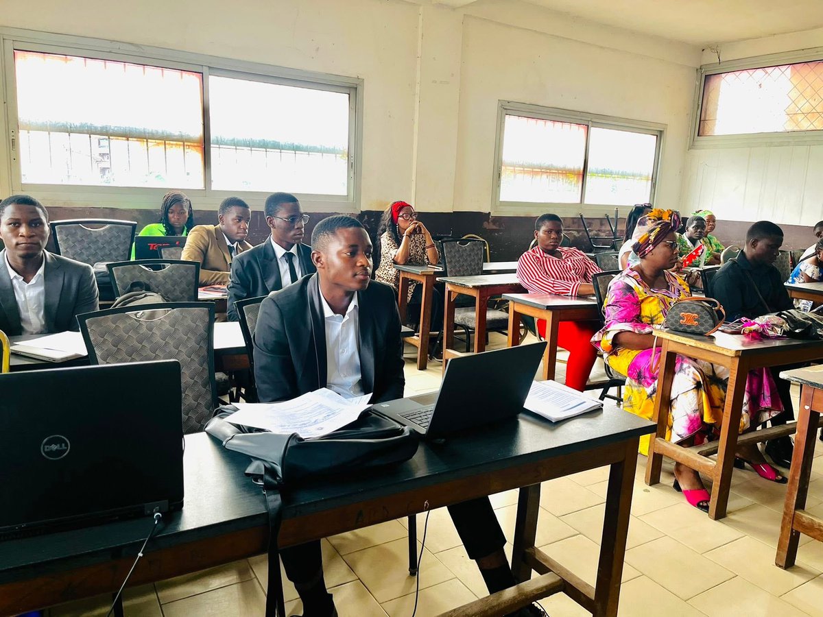 iucdouala's tweet photo. 🔴Soutenance LIPRO | LITECH 

Nous y sommes ! C'est le jour de la consécration pour nos étudiants. Défendez votre travail avec passion, rigueur et conviction. Vous avez travaillé dur pour en arriver là, soyez fiers de votre parcours. 

Félicitations 🎉 à toutes et à tous ! 🎓💪 https://t.co/aEzoilY4EK