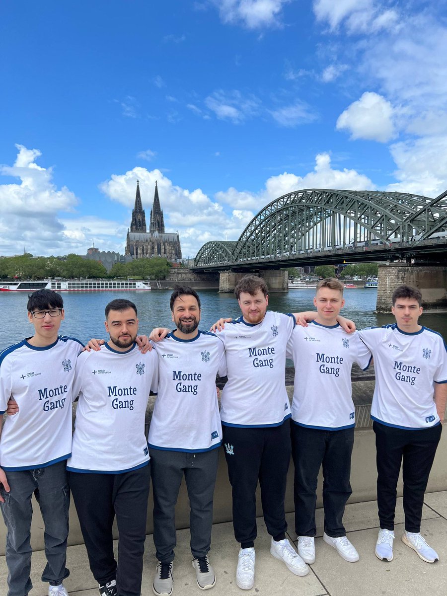 Monte_Esports's tweet photo. There we land! #MonteGang https://t.co/aCTX5qC7H6