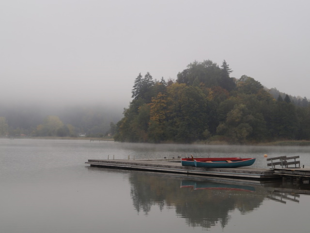 destaedte's tweet photo. #Schliersee - am Ufer des gleich­namigen Sees, #Ruhrgebiet - unser grösster Ballungsraum, #Hamburg - East Hotel Hamburg, #Berlin - Art Hotel Charlottenburger Hof Berlin: https://t.co/vveAfSk7tH https://t.co/ZjE8kUSOkL