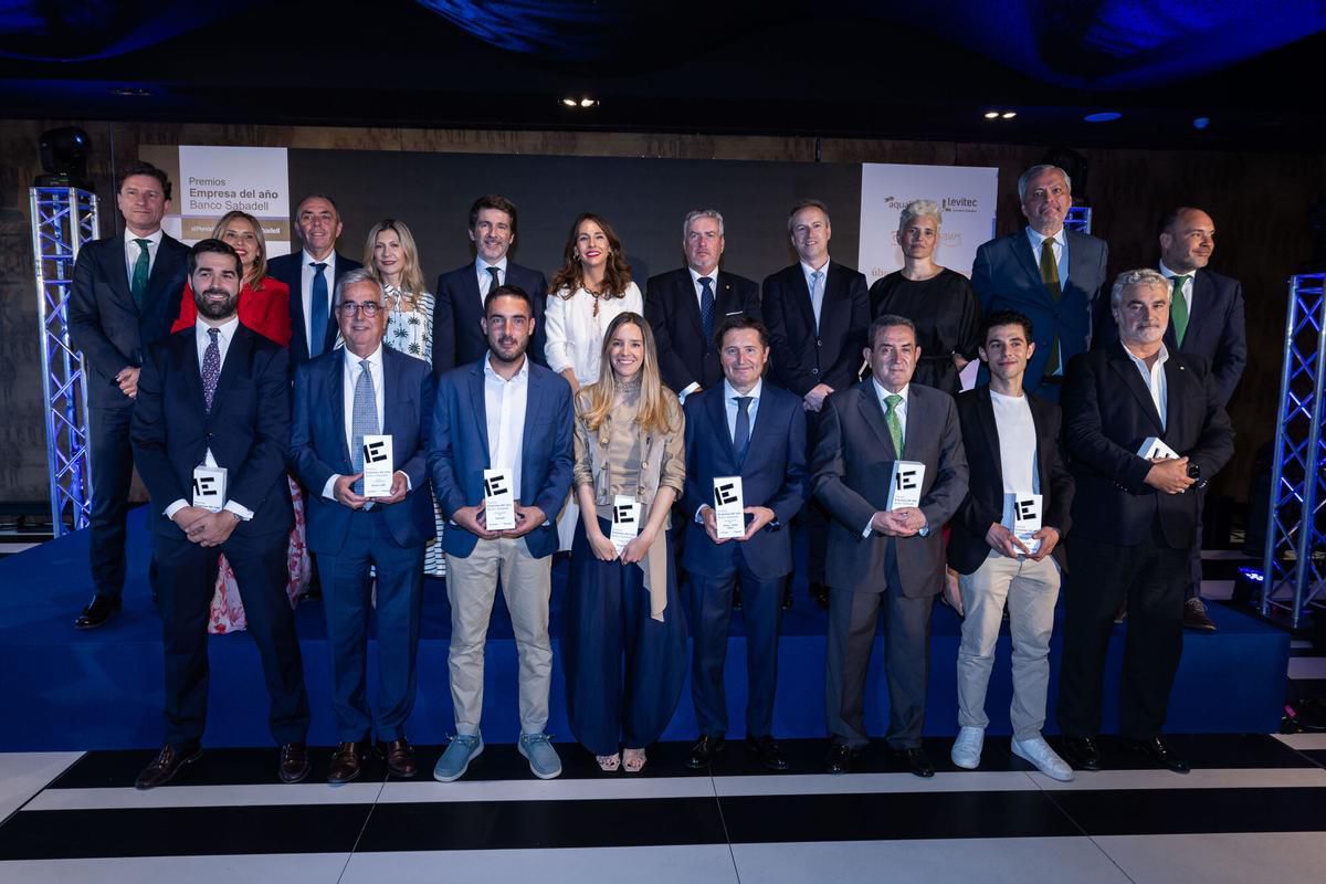 levitec_'s tweet photo. Ayer asistimos a la III edición de los Premios Empresa del Año Banco Sabadell, organizados por @prensaiberica. Una cita imprescindible para reconocer la fuerza, innovación y esfuerzo del tejido empresarial de nuestra comunidad. ¡Una noche magnífica de networking! https://t.co/3JOcoqmOub