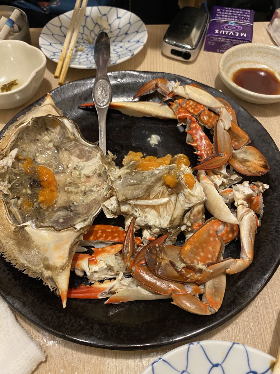 SAKKUNboooooo's tweet photo. 今蟹食ってます。 https://t.co/s60a2SuMgp