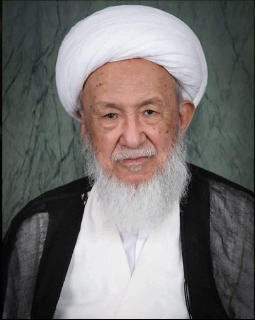 HamdHamdard's tweet photo. د آیت الله فیاض رحمه الله د مړیني له کبله د نوموړي کورنۍ او پیروانو ته تسلیت وایم. 
نوموړی د افغانستان د غزني ولایت وو خو ډېر وخت یې په عراق کې د دیني علومو په څېړنه او تدریس کې تېر کړ او د شیعه مذهبو لپاره د تقلید مرجع باندې بدل شوی وو.
إِنَّا لِلّهِ وَإِنَّا إِلَيْهِ رَاجِعُونَ https://t.co/VafQ2pIk3v