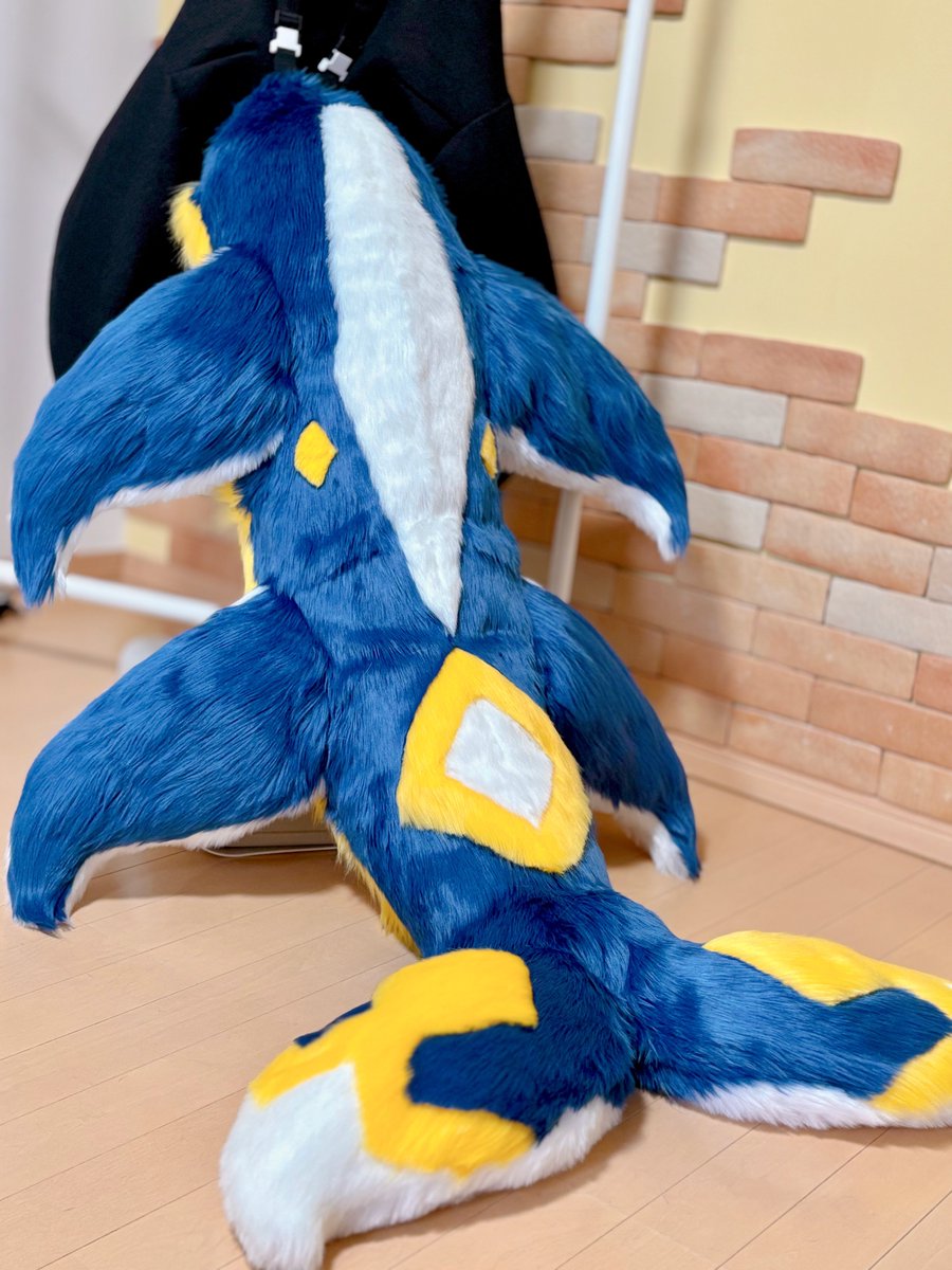 Amenote_Studio's tweet photo. 大きなヒレしっぽ完成！🐬💛 https://t.co/z4dAdkarEM