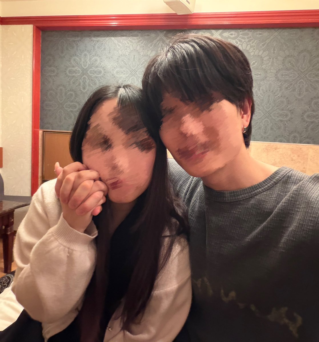 rin_71211's tweet photo. イチャ甘🫶🏻 https://t.co/OjGVzZcsOZ