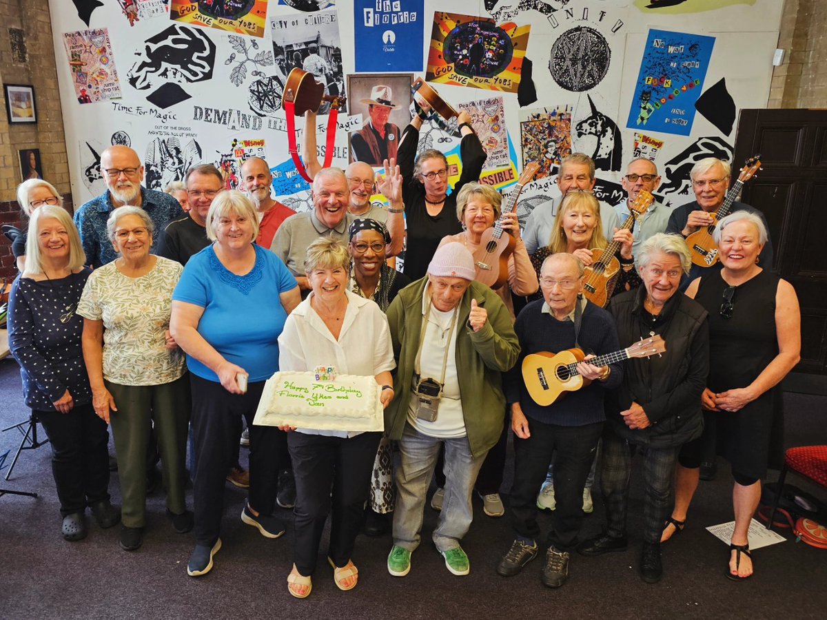 TheFlorrie's tweet photo. Happy 7th Birthday to our fantastic ukulele group, Florence &amp; the Ukes! 🎶🎉

To celebrate, they're performing a special birthday gig tonight in The Bleak House at 7pm. Everyone is welcome, so come along, enjoy some great music, and help us wish them a very happy birthday! https://t.co/TjtpCHkIGm