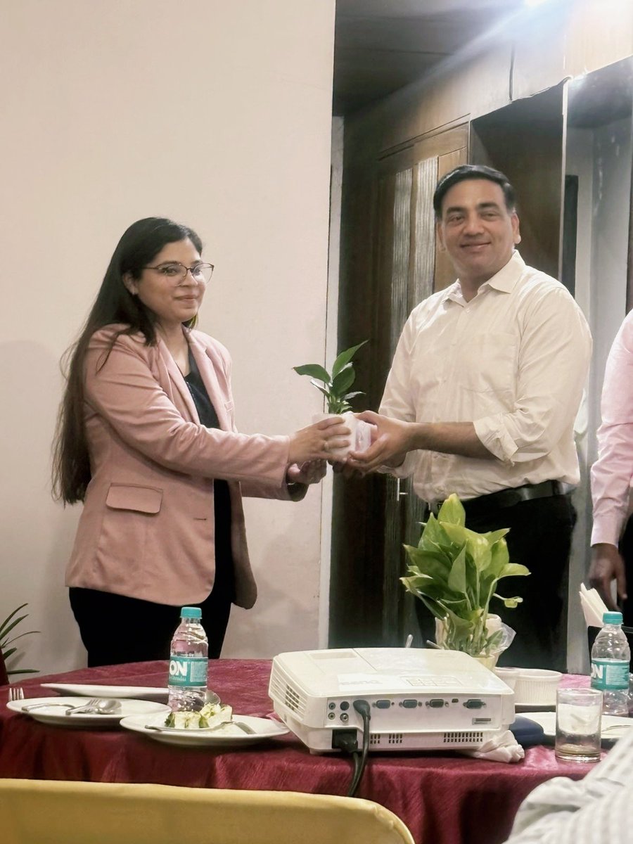 Agarwalja_Aiims's tweet photo. 🌟 Honoured to serve as Lead Speaker & Moderator at the Peritoneal Dialysis CME, themed “Keeping PD Alive, Dynamic & Inspiring.” ☘️ ☘️
🙏 Grateful to Vantive bringing this important initiative forward.💡
#PeritonealDialysis #CME #Nephrology #PDAlive #MedicalEducation #vantive https://t.co/vqB4JPryVh