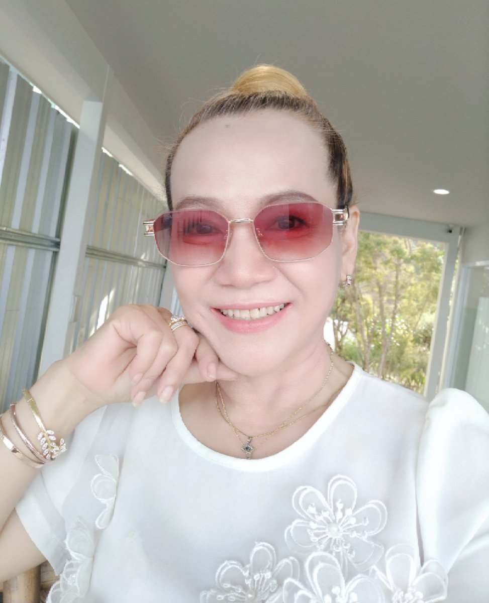 angwarayblu's tweet photo. สวัสดีค่ะ นวดผ่อนคลายเพื่อสุขภาพ
นวดแก้อาการปวดคอบ่าไหล่หลัง ปวดสะโพกชาร้าวลงขา  ออฟฟิศซินโดรม นวดกษัย
#Thai&amp;Oil Massage

ติดต่อ/จองคิวได้ทุกวันค่ะ
 ☎️0898985498
                        
📍นวดสัตหีบ บางเสร่
#นวดนาจอมเทียนพัทยาชลบุรี
#นวดบ้านฉางระยอง
#นวดใกล้ฉัน
ขอบคุณทุกท่านนะค่ะ https://t.co/OcS6F6upOP