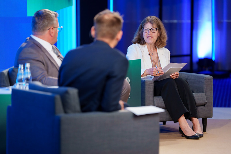 EBRD's tweet photo. In discussion with Mayor of @RigasDome @VKleinbergs, we focus on our EBRD Green Cities programme, how cities like Riga can join it and how municipalities in the programme are advancing sustainable, resilient urban development. 

#EBRDam https://t.co/fL14rOtGcy