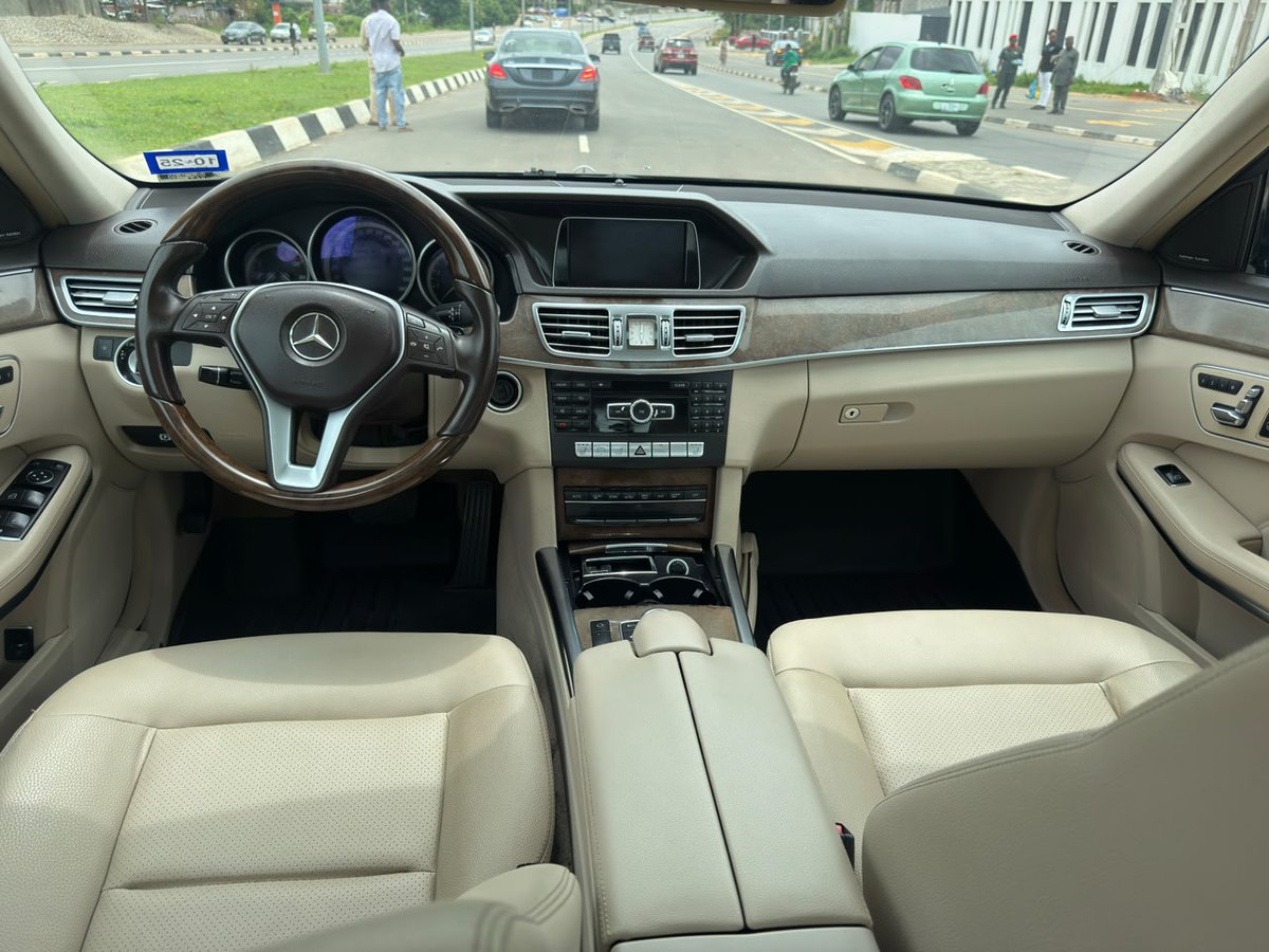 NUELSUSM's tweet photo. ๐จ FOREIGN USED ยฎ๏ธ MERCEDES BENZ E350
๐ 2014 Model
โ๏ธ 100% Perfect Working Condition
โ๏ธ Ready for Inspection & Immediate Use
โฆ Price: โฆ18.2Million (Slightly Negotiable)
๐ Location: FCT ABUJA ๐ณ๐ฌ
๐ 07063238670
#CarForSale
#NaijaCars
#CarLovers
#AutoDeal
#CleanRide https://t.co/irS8Yrem5K