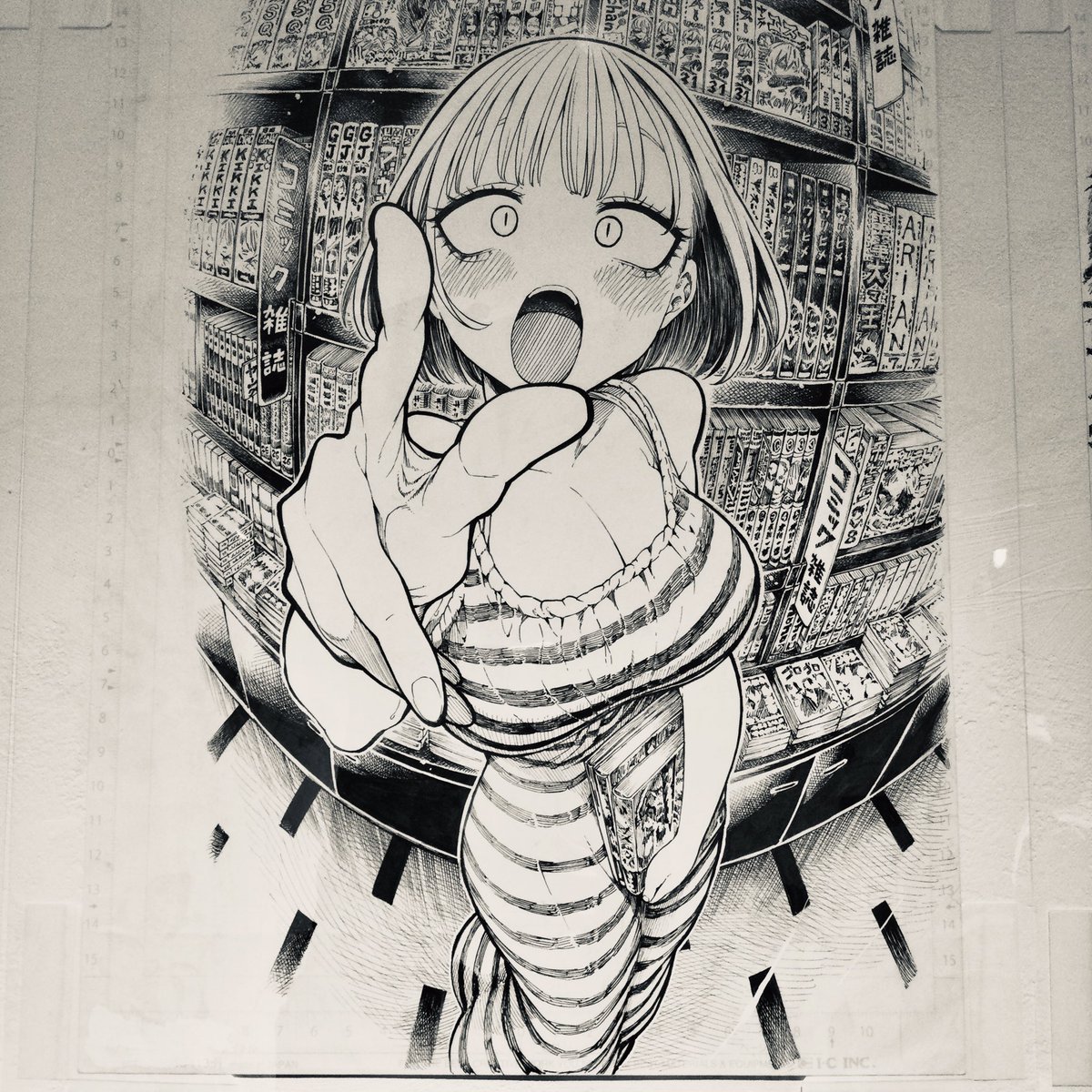 そういえば昼寝先生のナマ漫行ってきたんですけど良すぎて穴が開くほど原稿見てしまった アナログ…天才…?ネームまで見せてくれて最高でした 