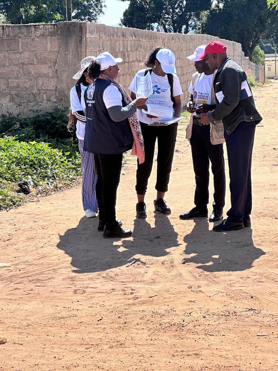 AngolaOms's tweet photo. On the ground, across the country, armed with data and a commitment to action, the supervision of vaccination teams ensures that no child is left behind. 

With @WHO  support, regular supervision improves quality, expands coverage, and increases protection for communities. https://t.co/cCSaG8rcuF