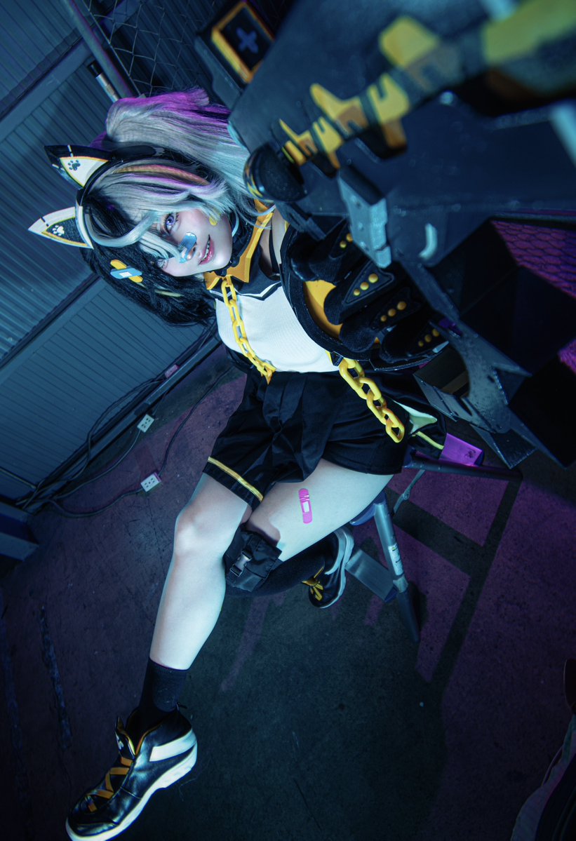 rururu_Rurimaru's tweet photo. 【Cosplay】

𓇠𓇠𓇠𓇠𓇠𓇠𓇠𓇠𓇠𓇠𓇠

# コンパス戦闘摂理解析システム

                クー・シー

「ニャーク！新機能チェックだ！
   MODE-FURI-FURI-  起動！」

𓇠𓇠𓇠𓇠𓇠𓇠𓇠𓇠𓇠𓇠𓇠

📸▶︎@oshyashin https://t.co/jAbjM1TLpM