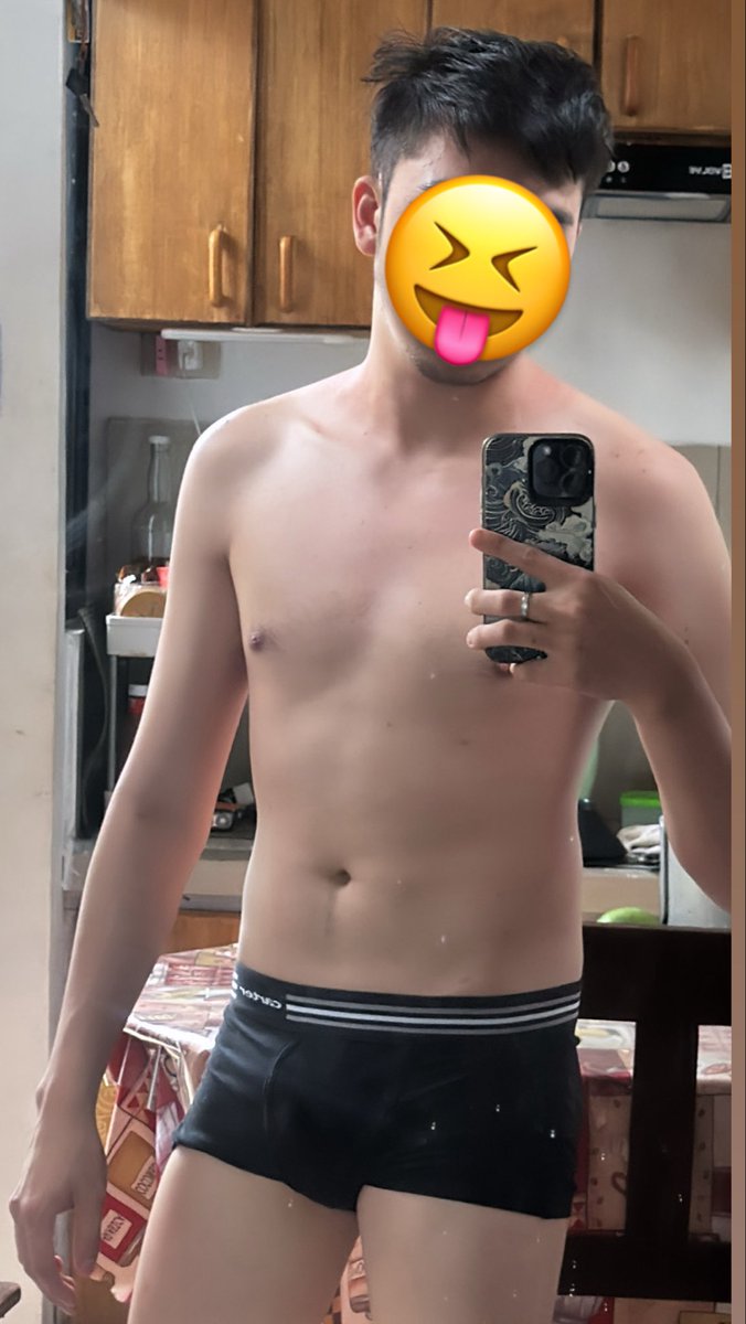Cruxial3's tweet photo. uhm https://t.co/EtXmtiUd4E