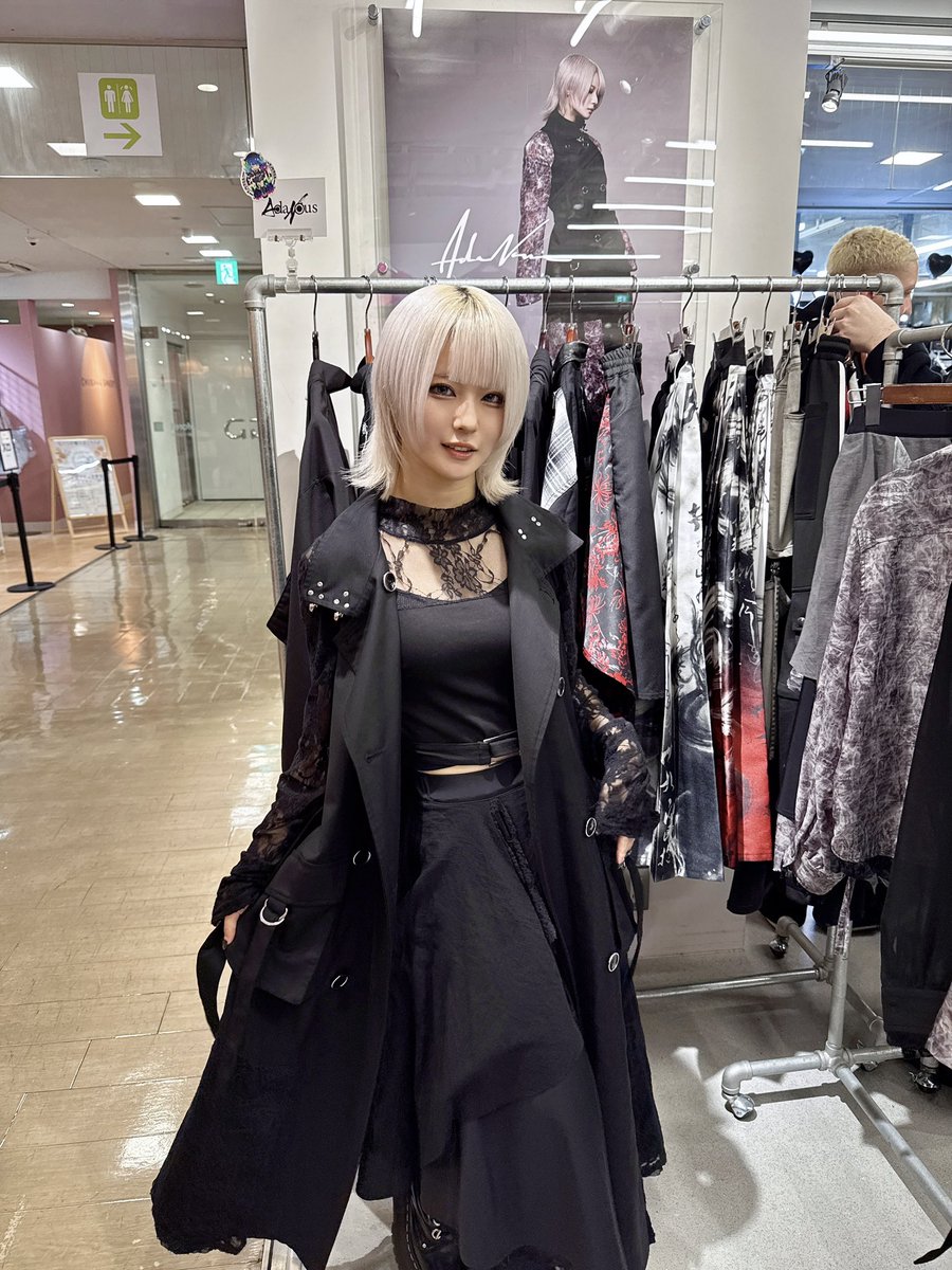 tenohirael_info's tweet photo. AdaNousデザイナーてのひらえるの顔になってます😊
そして大盛況です🙇🏻 https://t.co/riLRsxAKhM