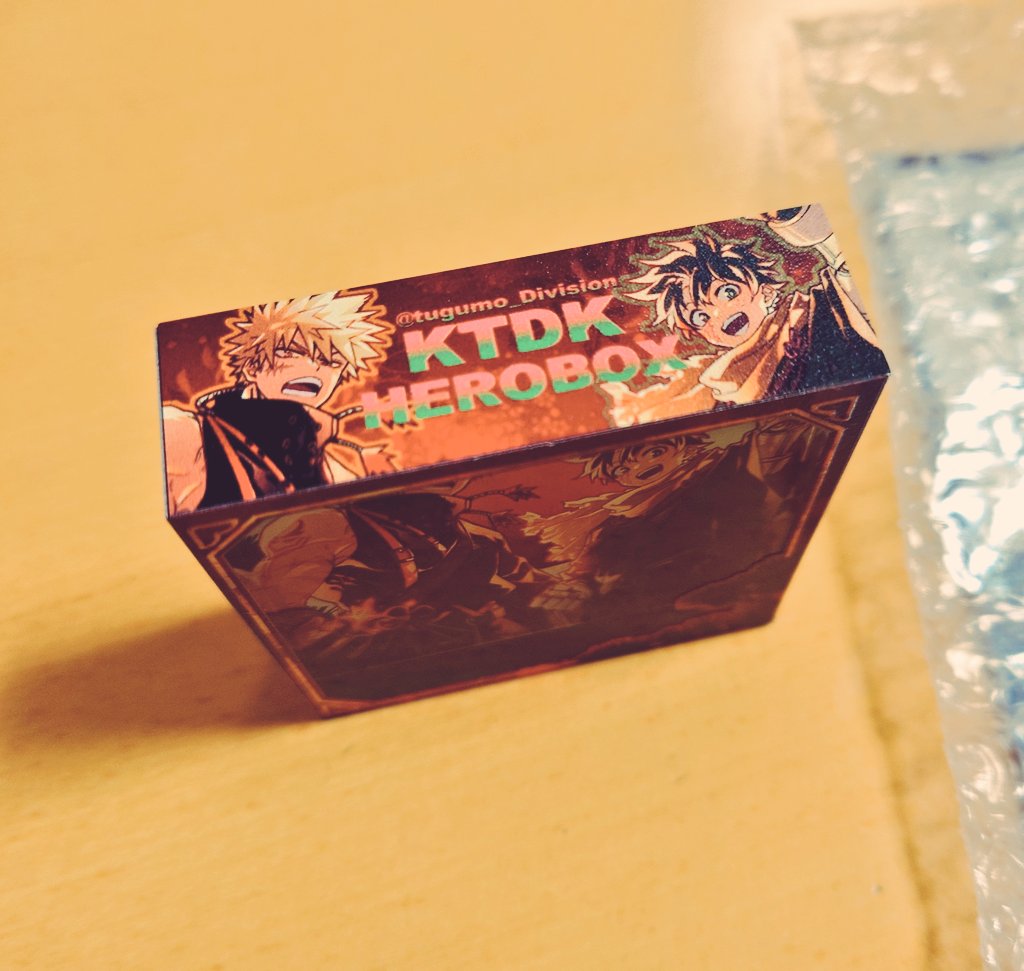xia_harapeco's tweet photo. つぐも@tugumo_Division さんの
ｱｸﾘﾙﾌﾞﾛｯｸお迎えしたーー！！

はわぁーーｯ！！！尊…((*꒪ཀ꒪)و
手元にお迎えできるだけで大歓喜ですのにイラストまでくださってありがとうございますぅぅ！！嬉しすぎます😭😭✨

素敵な💥🥦作ってくださって感謝です
毎日愛でます大事にします〜😭✨ https://t.co/d8Boz97trs