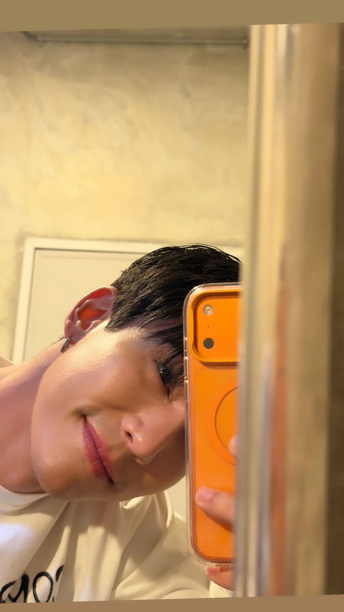 MaxNat_INTL's tweet photo. 06052026 𝗜𝗚 𝗦𝗧𝗢𝗥𝗬 𝗨𝗽𝗱𝗮𝘁𝗲
◡̈ mmaxmax

🧡🦖

₊˚⊹⋆ #mmaxmax #ไดโนกรธัสส์
#MaxNat #ฮาร์ทดิสของแม้กณฐ ⟢ https://t.co/poPp15F0Jm