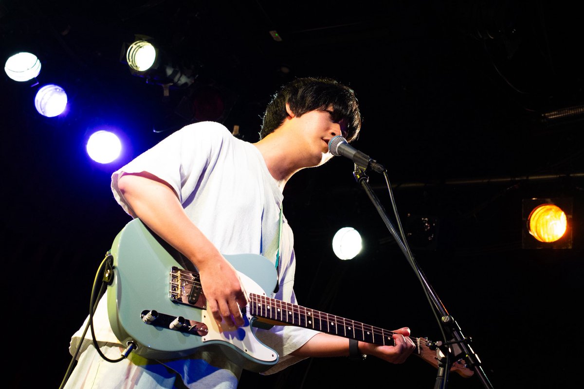 suishoku_band's tweet photo. 6/4(木)
梅田シャングリラ

『ファンキーダイナマイトソウル』

<set list>
1.もう知らない
2.ハロウグッバイ
3.はるの歌
4.忘れた時に
5.Candy
6.Silent

ありがとうございました！ https://t.co/svEeeBVjId