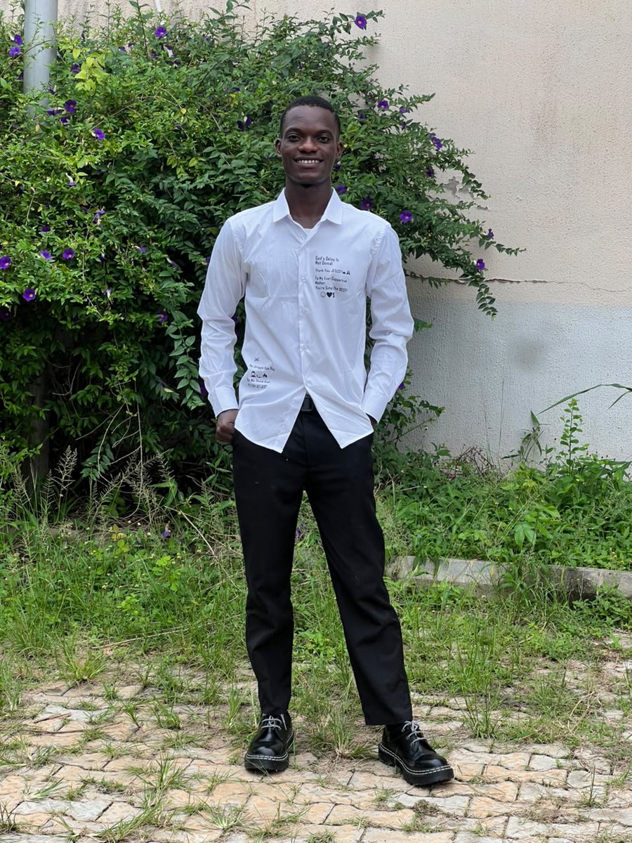 DonStevo99's tweet photo. God's delay is not denial. 🙏🏽
After five years of resilience, sacrifice, sleepless nights, countless tests, and unwavering faith, I can finally say:
I DID IT!💯

Don Stevo is officially a GRADUATE! 🎓
Thank You, JESUS!
#SignedOut #Graduate #VictoryAtLast #FUNAABRadio #ClassOf26 https://t.co/6g9456gTFL