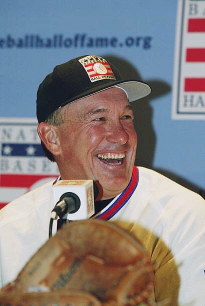 GaryCarterKid's tweet photo. #FridayVibes  
   💙⚾️♥️
    @baseballhall https://t.co/zTGS5rUWDn