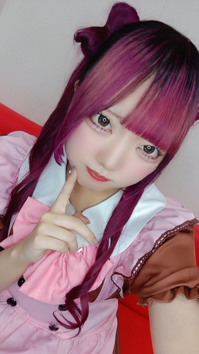 rize_momoneko's tweet photo. 🎂盧喰姻🎂
２０さいのりぜまるです⭐
頑張って髪の毛リボンにした🎀
朝まで沢山お祝いお待ちしてます🎶♡
#コンカフェ #香川コンカフェ https://t.co/dty0UygHyz