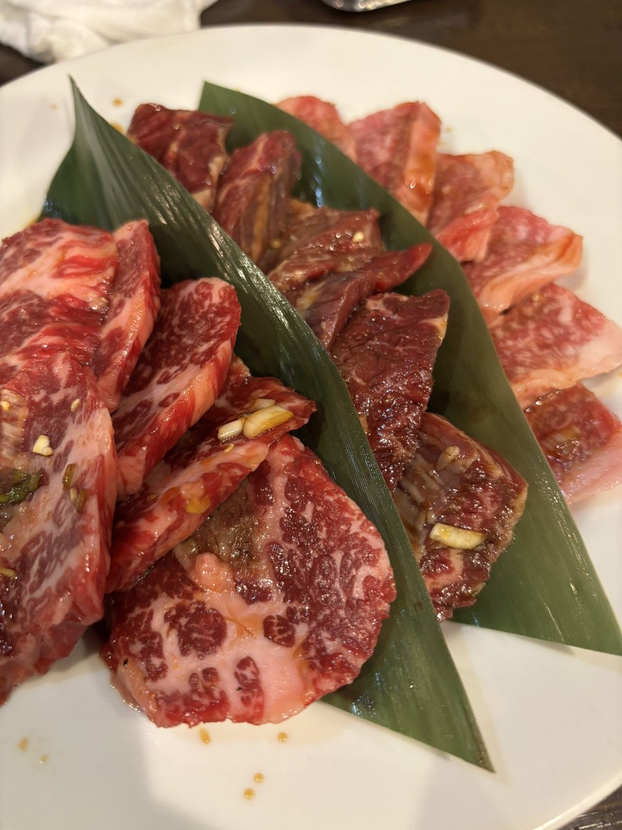 ci__no's tweet photo. 横浜で焼肉！！！
〜白米マンガ盛りを添えて〜 https://t.co/49ZnSxD5xO