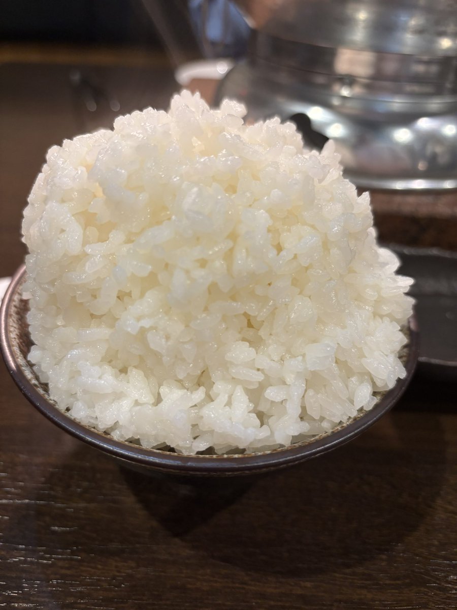 ci__no's tweet photo. 横浜で焼肉！！！
〜白米マンガ盛りを添えて〜 https://t.co/49ZnSxD5xO