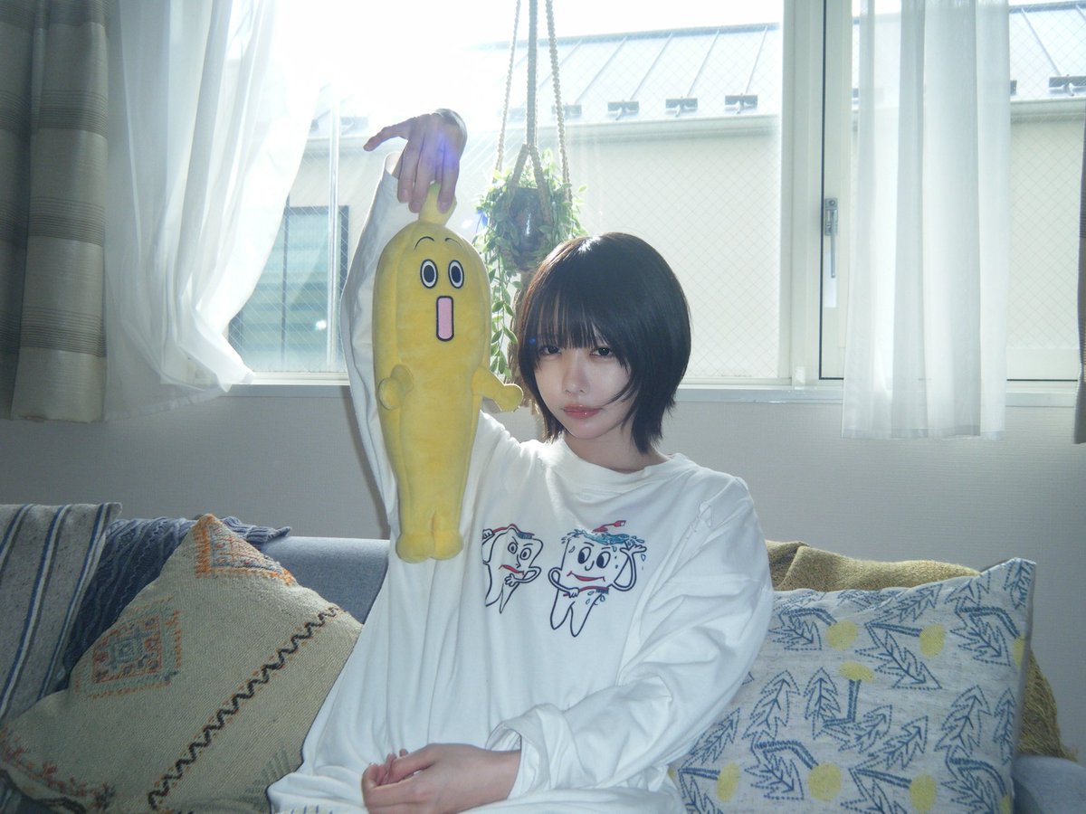 aNo2mass's tweet photo. 今日深夜24:52からいよいよSTART
『わたしの相殺日記 』⊹˚.
 爆食いしてる姿が見られます🍜 https://t.co/VBJpKQP8Fn