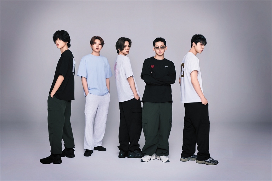 Kstyle_news's tweet photo. TREASURE「Reebok」の新ビジュアルモデルに！
6月6日（土）より第1弾が発売👍

デビュー7年目を迎えて新たな目標も💪
“いつか日本で単独スタジアム公演をしたい”

▼インタビューはこちら📝
https://t.co/WFpvZkCzmB https://t.co/nRZM1t8fkc