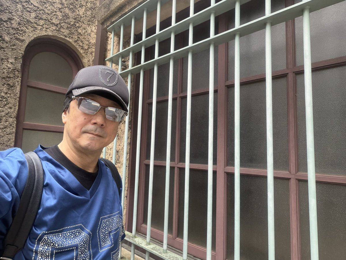 takayakuroda's tweet photo. スタジオ近くで https://t.co/u2xd1I4Dhr
