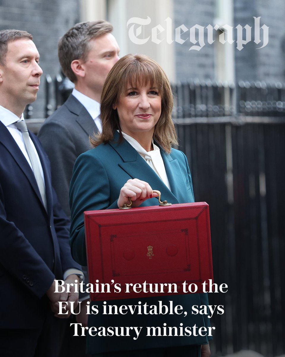 Telegraph's tweet photo. Britain’s return to the European Union is “an inevitability”, says Treasury minister.

His comments are the first time a serving minister has publicly backed overturning the referendum vote in a sign that senior Labour figures are considering a full reversal of Brexit 👇
https://t.co/vJ2IBRLa3b