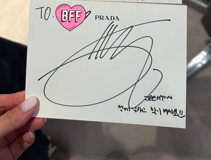 너이 𝓙 tweet media
