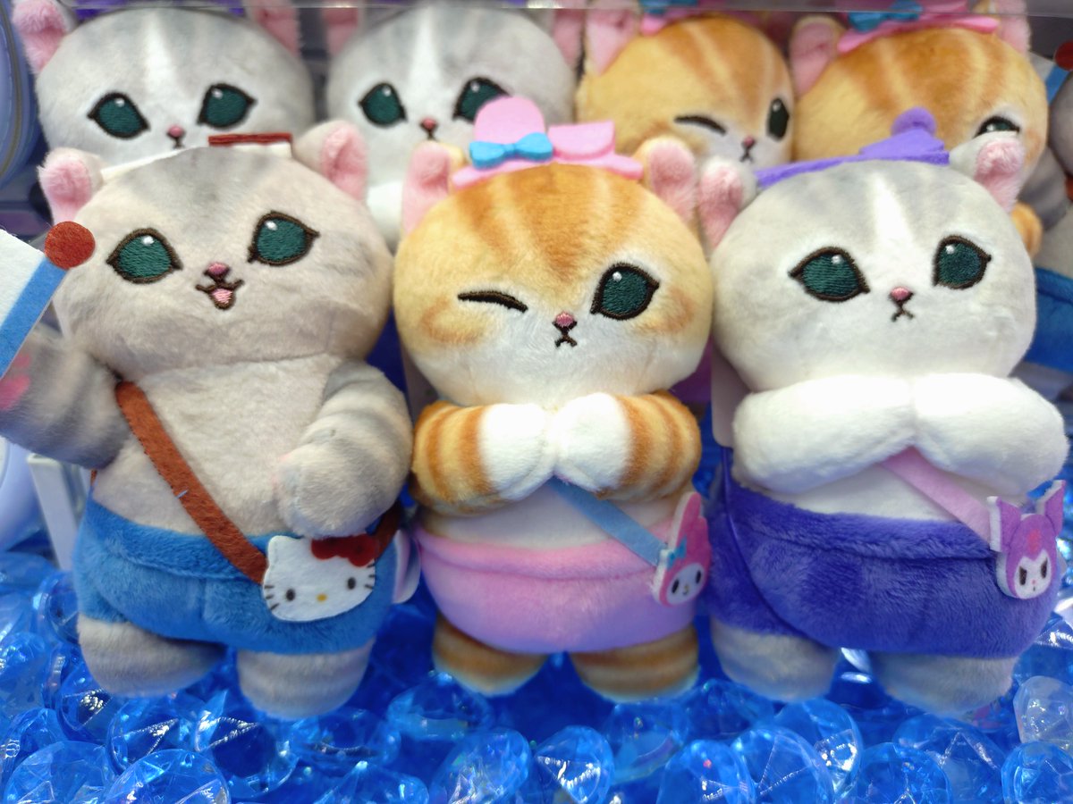 adores_wako's tweet photo. 【景品情報】
mofusand×サンリオキャラクターズ カチューシャマスコット1　入荷しました！
サンリオキャラのカチューシャとバッグがとってもカワイイ♪
＃アドアーズ
＃楽しい、ヨリミチを。
＃和光 https://t.co/9Dirbz9Ozp
