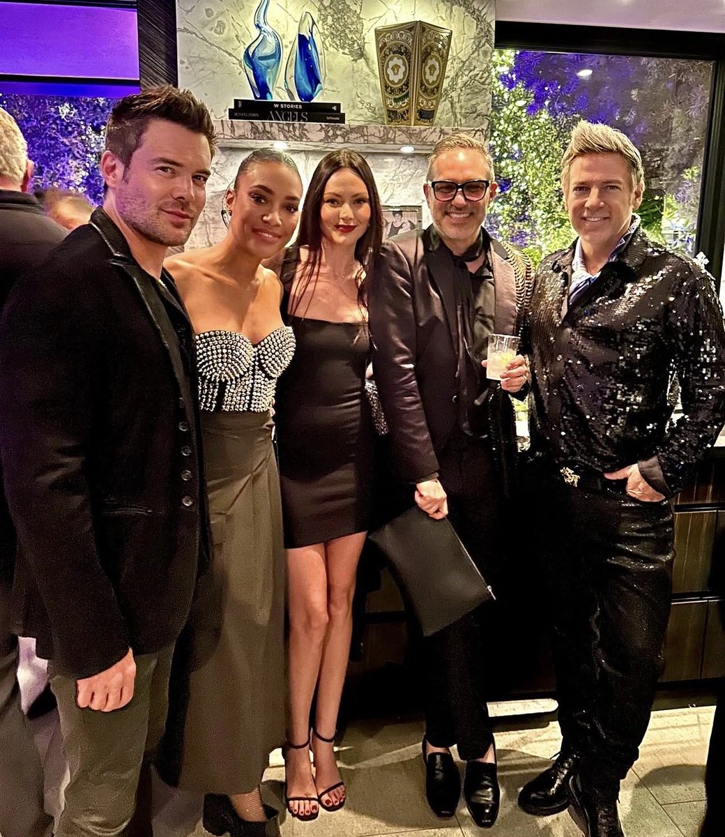 livinginOC's tweet photo. Random LA nights https://t.co/aj18rjZjeX