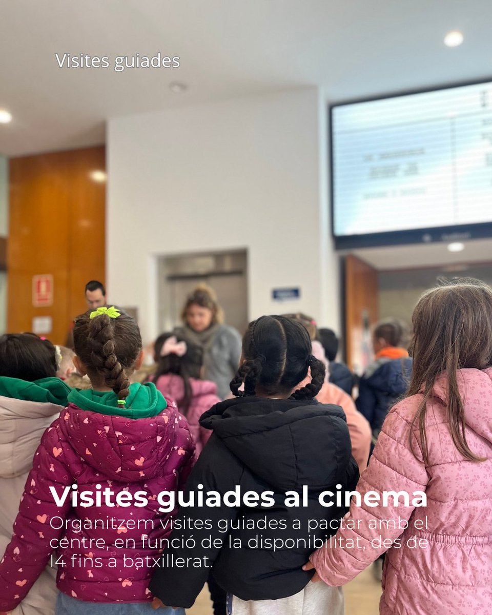 EscolesAC's tweet photo. 🎥 𝗩𝗶𝘀𝗶𝘁𝗲𝘀 𝗴𝘂𝗶𝗮𝗱𝗲𝘀 𝗮𝗹 @edisoncinema 
Descobreix què passa darrere la pantalla. Des d'I4 fins a Batxillerat, els alumnes podran conèixer els espais, els oficis i els secrets d'un cinema. https://t.co/MHhwJJA4Jq