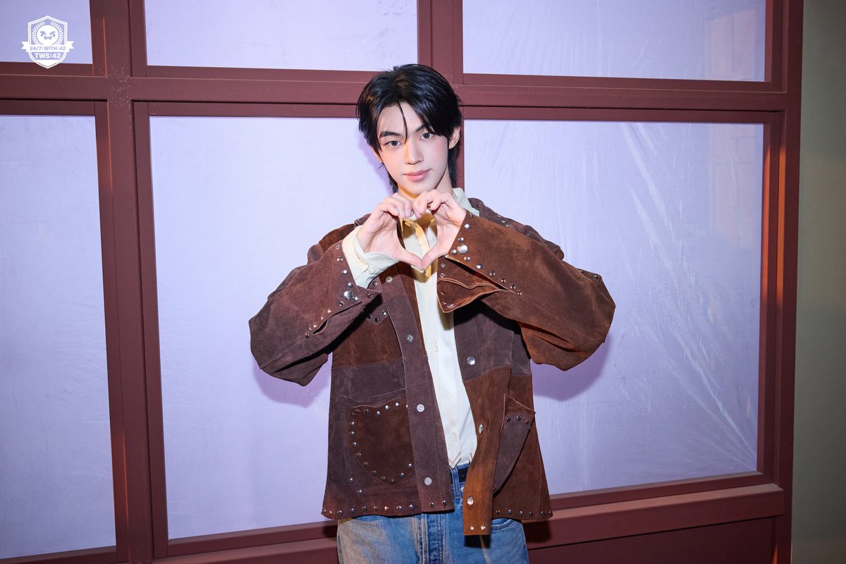 TWS_INTL's tweet photo. [42 MEMBERSHIP] 260605

[TWS:42] 'NO TRAGEDY' Highlight Medley Behind 📸 — #DOHOON

#도훈 #TWS #투어스 #247WithUs https://t.co/y9kh1EuXkr