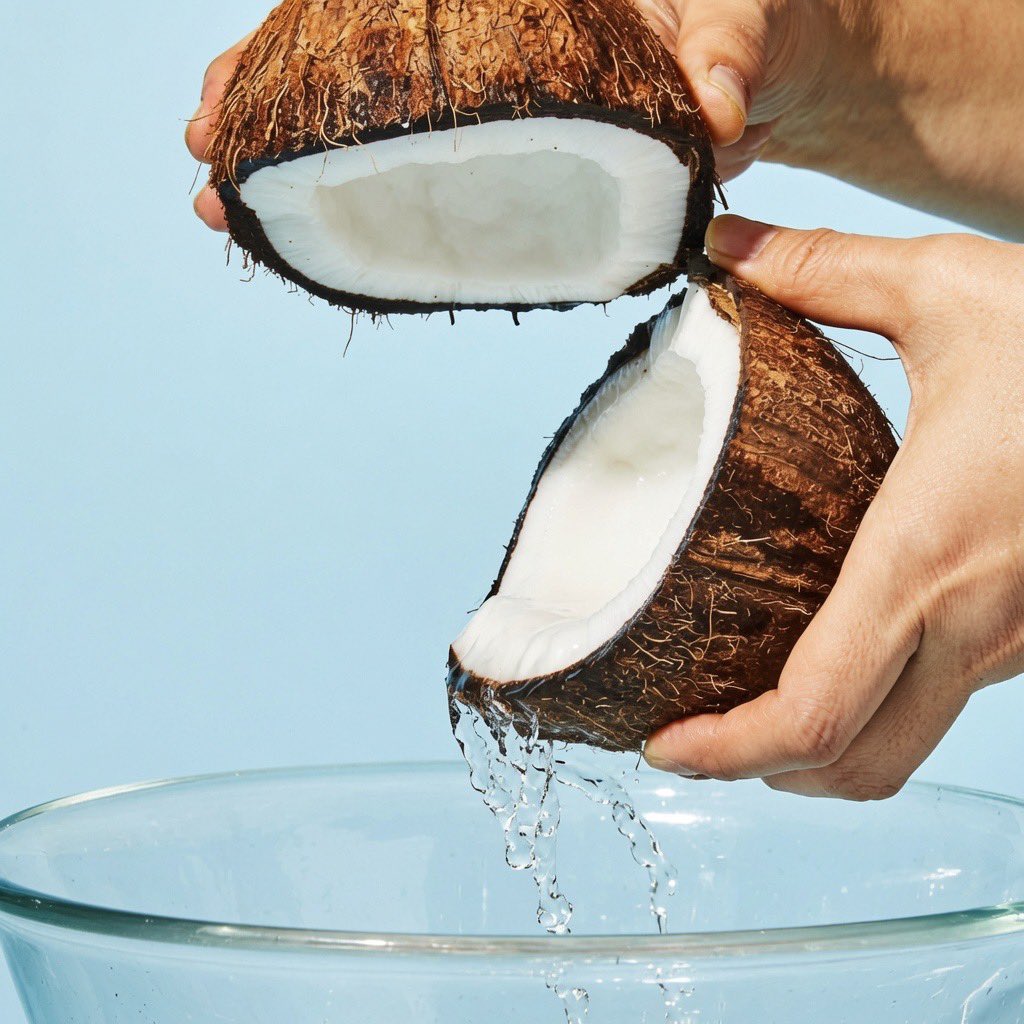 ThaOracleOfAges's tweet photo. Just as no one sees how water enters a coconut, yet it is there

may your blessings arrive in ways that cannot be explained

May those who doubted your journey witness your progress

May what seemed delayed begin to move.
May what seemed distant begin to draw closer https://t.co/J31QYII7aH
