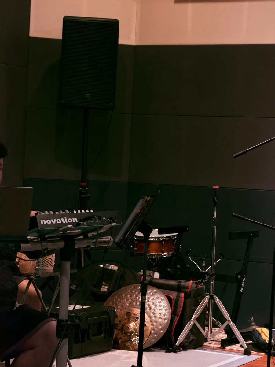 jwillestt's tweet photo. WILLIAM IN LYKN’S REHEARSAL 🥺👏🏼
So proud of him, always so hardworking ❤️‍🩹

HIS PROFILE IS SO PRETTY

(they prepared so well for GOTCHA<3)
#williamjkp https://t.co/Ey6owmgwOL