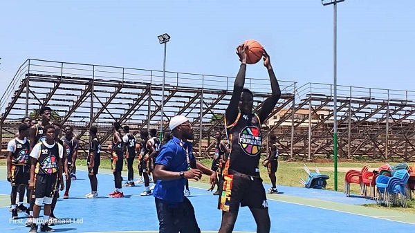 TheNationNews's tweet photo. Jordan Nwora Basketball Camp tips off with 120 youths in Lagos https://t.co/Z8XIHsaDIW https://t.co/UqunkLBvrk