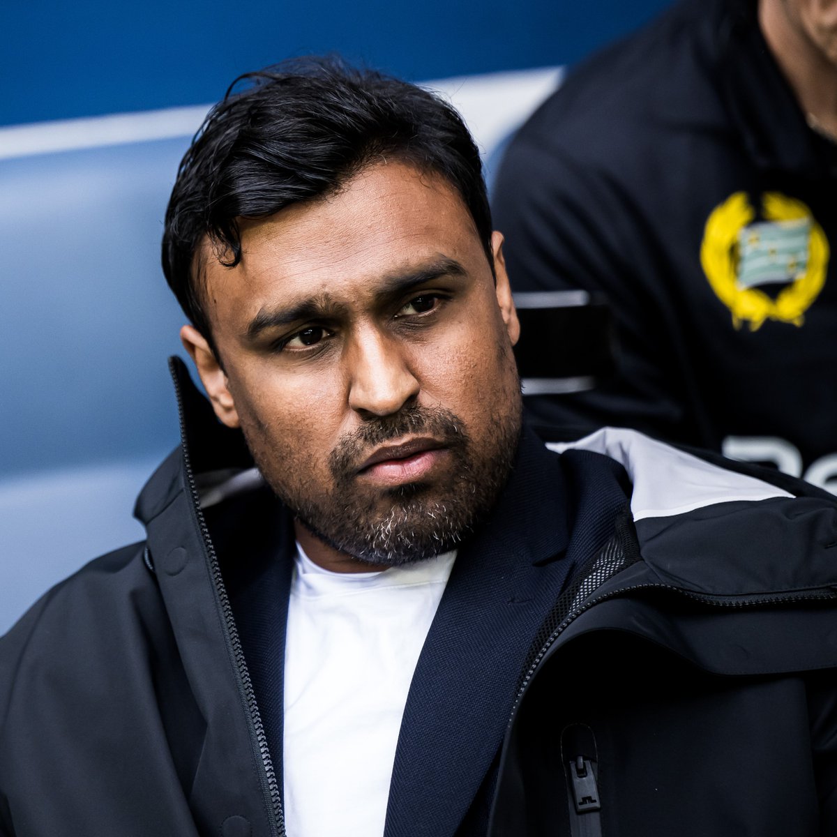 hammarbyfotboll's tweet photo. Hammarby har tagit beslutet att avsluta Kalle Karlssons uppdrag som huvudtränare. Klubben riktar ett varmt tack till Kalle för tiden i Hammarby och ett lycka till framöver. 

Läs mer på https://t.co/TFpDihPyFB och i Forza Bajen-appen 📲 

#Bajen https://t.co/hefTHwud1s